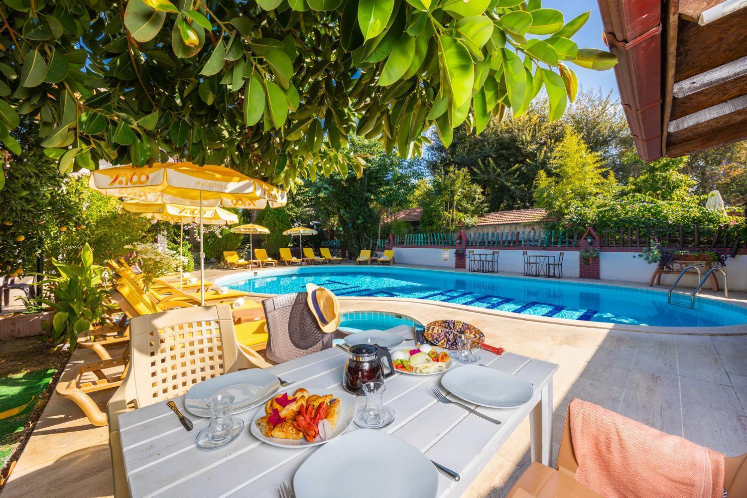 Garden Bloom Hotel Dalyan Exterior foto